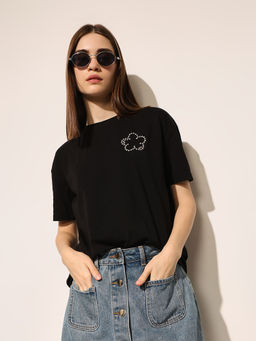 ONLY - Women Solid Regular Fit Black T-shirt