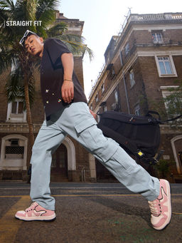 The Souled Store - Original Solids: Dusty Bowl Men Cargo Jeans