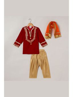 BYB Premium - Red Velvet Embellished Kurta With Salwar And Dupatta (Set of 3)