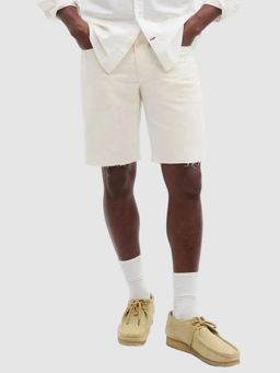 GAP - Men Off White Mid-Rise Regular Denim Shorts