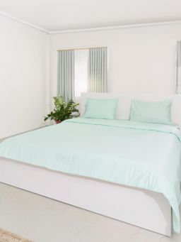 Oyvu - Green Cotton 300 TC Sateen Step Design Duvet Cover (King)