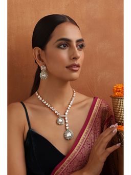 SWABHIMANN - Yaavi Green Polki Necklace with Earrings Set