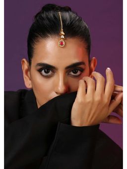 SWABHIMANN - Reet Red Gold Plated Kundan Maang Tikka