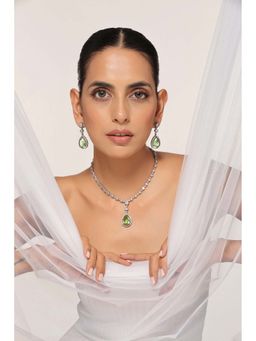 SWABHIMANN - Kamaya Emerald Zirconia Necklace with Earrings Set