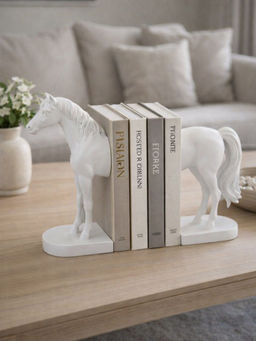 Smokey Cocktail - White Decorative Horse Bookend