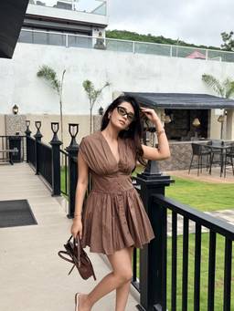 COLOR CAPITAL - Poplin V-Neck Brown Mini Dress