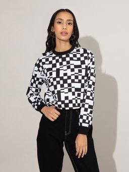 Twenty Dresses by Nykaa Fashion - Black And White Geometric Printed Crop Top