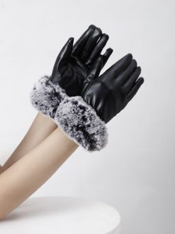 Twenty Dresses by Nykaa Fashion - Black Solid Faux Fur Shaded Gloves