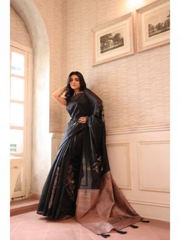 KAVVYA - Silk Handloom Saree with Unstitched Blouse - Black