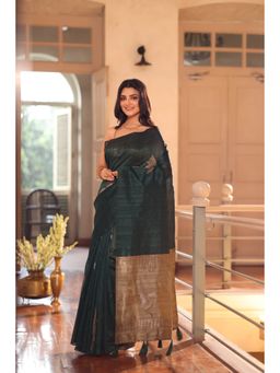 KAVVYA - Silk Handloom Saree with Unstitched Blouse - Green