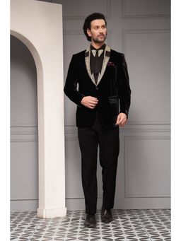 Soniya G - Velour Royale Men Black Velvet Blazer with Waistcoat with Shirt with Pant and Bow Tie