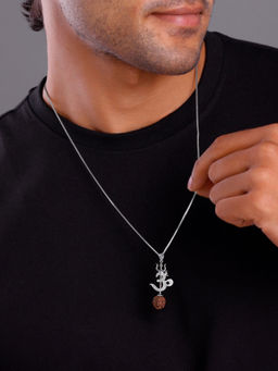 GIVA - 925 Silver Om Trishul Rudraksha Pendant with Box Chain