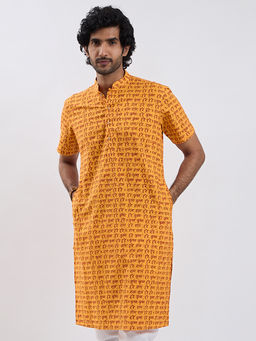 Vastramay - Men Cotton Half Sleeves Hare Krishna Hare Ram Printed Kurta