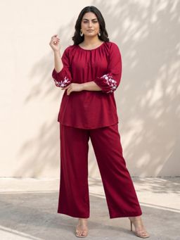 Globus - Women Maroon Floral Embroidered Co-Ord Set