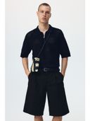 Black color option, Currently selected