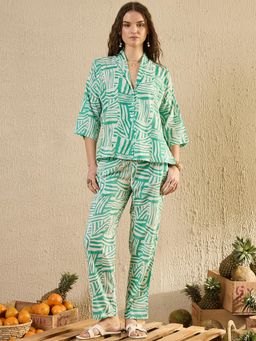 SAY - Women Green Abstract Printed Night Suit (Set of 2)