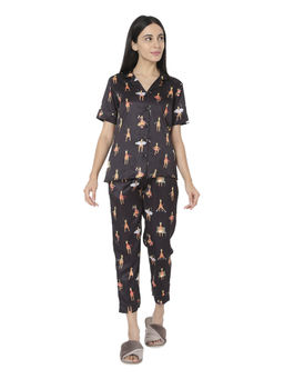 Smarty Pants - Womens Silk Satin Black Giraffe Print Night Suit (Set of 2)