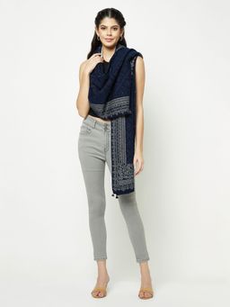 KnitStudio - Edge-Art Navy Knitted Stole