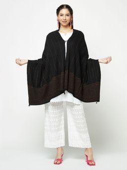 KnitStudio - Dual-Tone Knitted Black Stole
