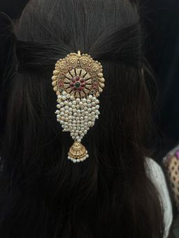 GRIIHAM - Multi-Color Gold Finish Guaranteed Quality Half Hair Choti/Jada