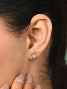 CLARA - 925 Sterling Silver Platinum Plated Xo Geometric Earrings for Women