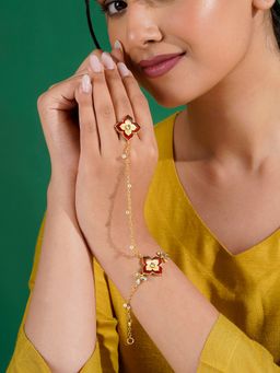 Teejh - Pink Jaadu Nagri Se Maroon Hathphool