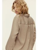 Beige color option, Currently selected