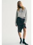 Grey color option, Currently selected