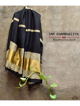 Amounee - Jamkhambaliya Handwoven Shawl - Black