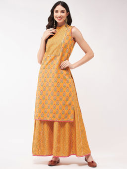 Pannkh - Women Wedding Inspired Sleeveless Digital Printed Kurta with Palazzo (Set of 2)