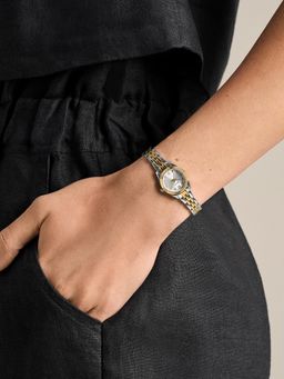 Fossil - Scarlette Silver Toned Women Quartz Watch (Es5473) (M)