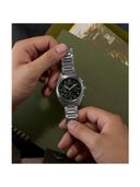 Black color option, Currently selected