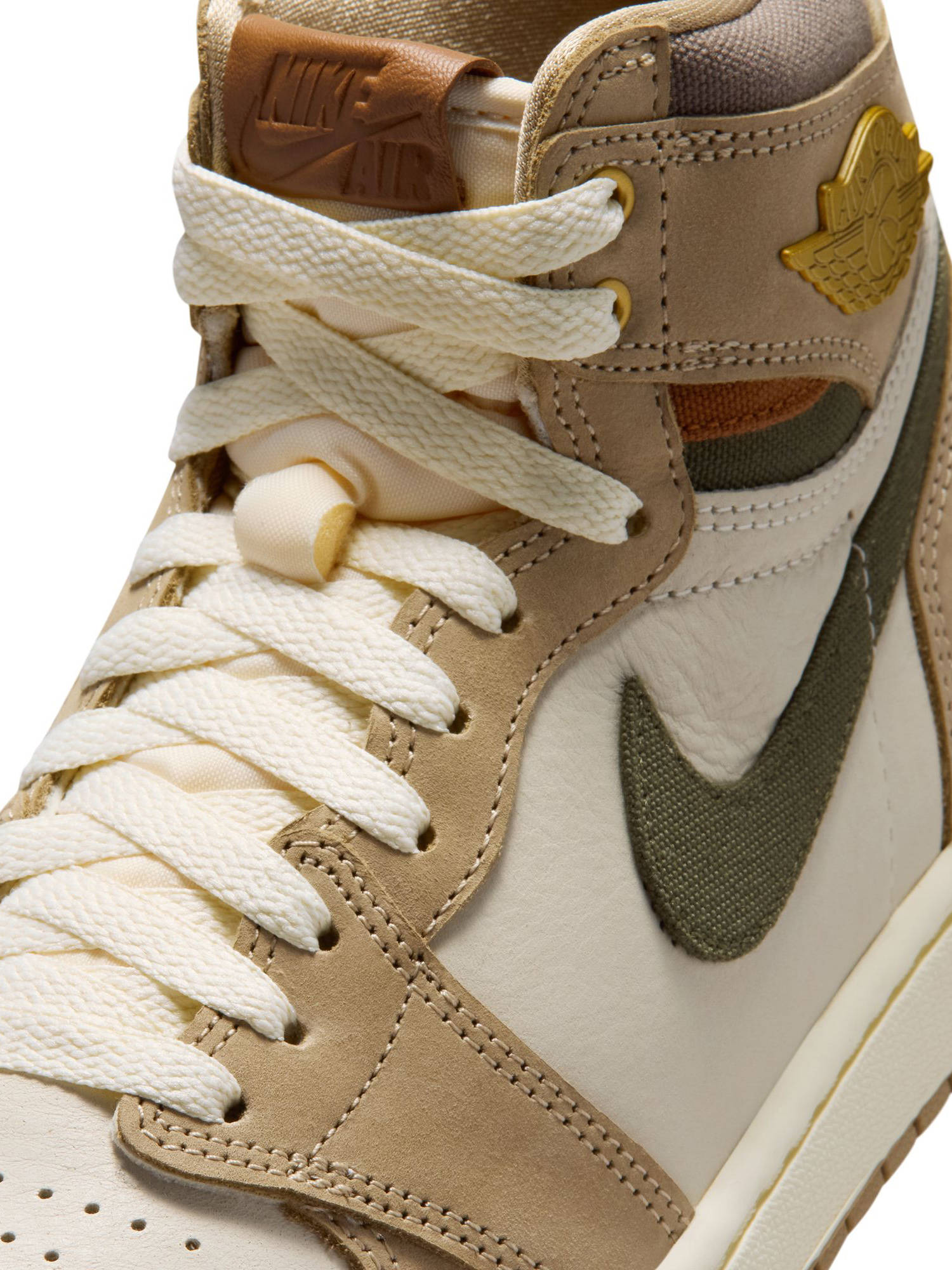 Buy Nike Women's Air Jordan 1 Retro Hi Og Sneakers Online