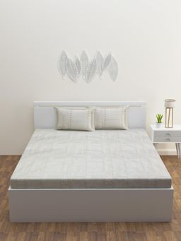 Happy Hues - Era Collection King Size Bedsheet with 2 Pillow Covers