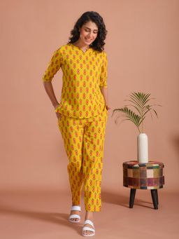 SANSKRUTIHOMES - Mustard Printed Regular Top and Pyjama