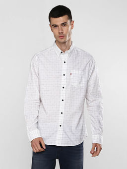 Levi's - Men White Black Slim Fit Casual Shirt