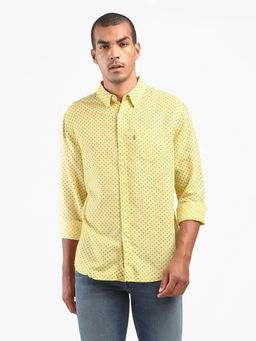 Levi's - Men Yellow Slim Fit Casual Shirt