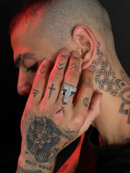 French Accent - Mens Bling T Alphabet Ring - Silver