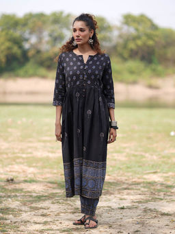 Chidiyaa - Wwb Midnight Garden Block Printed Cotton Anarkali Kurta With Pant (Set of 2)