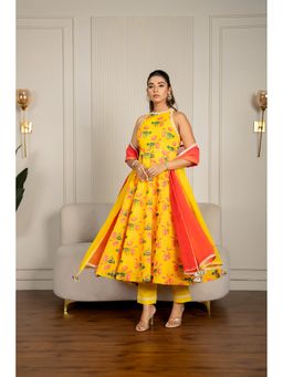Yuvrani Jaipur - Yellow Floral Printed Anarkali Kurta With Pant And Dupatta (Set of 3)