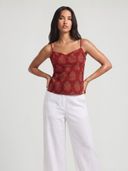 Maroon color option, Currently selected