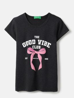 United Colors of Benetton - Round Neck Graphic The Good Vibe Club T-Shirt