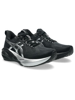 ASICS - Women Black NOVABLAST 5 PLATINUM Running Shoes
