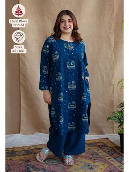 The Indian Ethnic Co. - Blue Straight Printed Cotton Kurta With Mandarin Neck & Embroidered