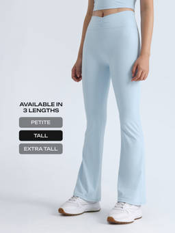 Cava Athleisure - Blue Solid Nylon Regular Fit Leggings