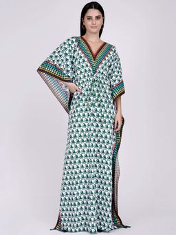 First Resort by Ramola Bachchan - Green And White Triangle Geometric Print Full Length Kaftan