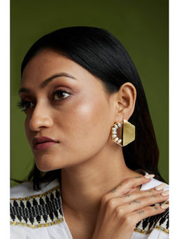 AMOSSH - 18K Gold Plated Contemporary Pair Of Lunar Earrings