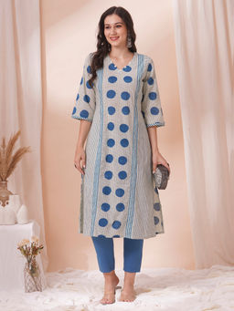 Kami Kubi - A-Line Print Mix-Match Kurta With Button Detailing And Bell Sleeves