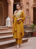 Mustard color option, Currently selected