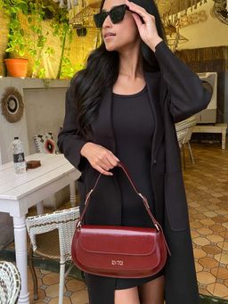 EN TOI - Luna Red Baguette Bag